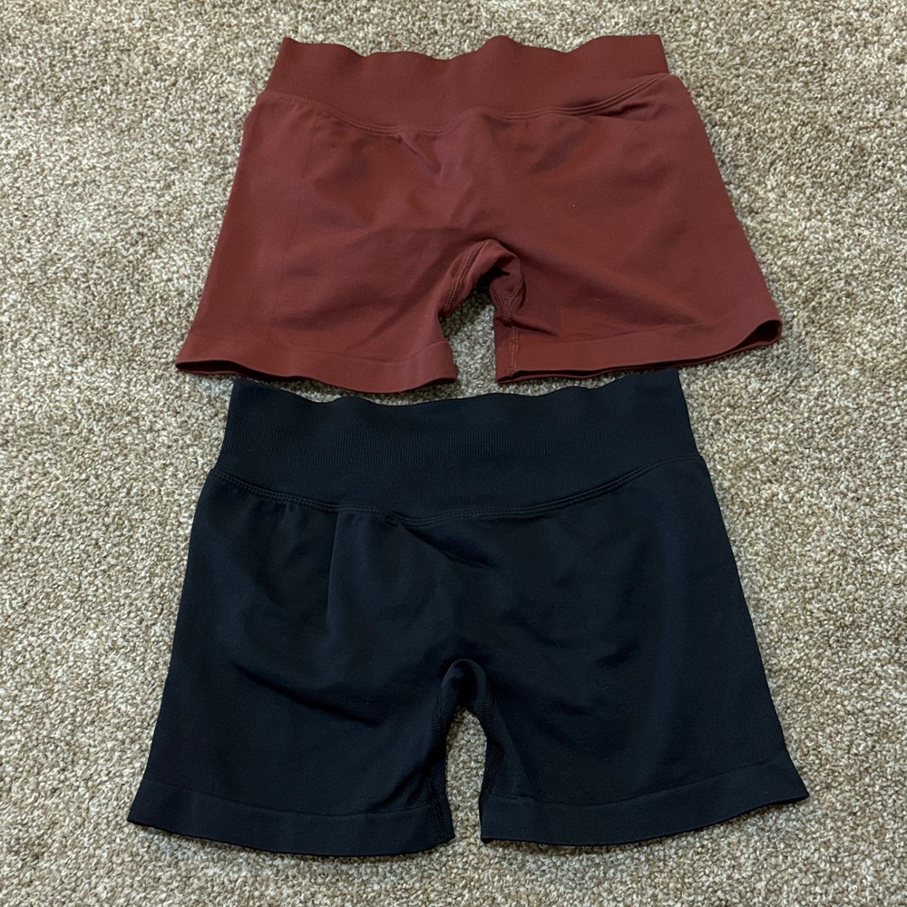 Bundle of Athletic Bike Shorts with Glute Scrunch Small